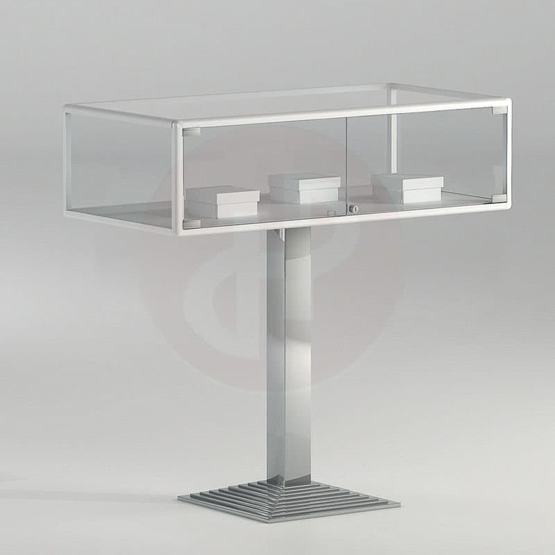 Leo pedestal showcase  100h