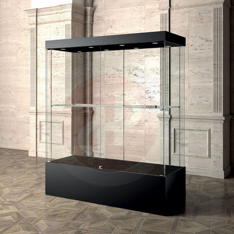 Foucs display showcase with top lights 160cm wide — image 1