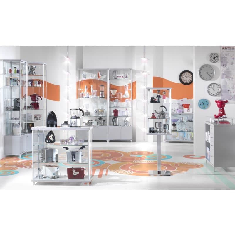 Gems corner tower showcase with adjustable shelves 73cm wide — image 3